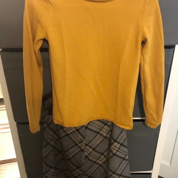 Outfit - Picture 4 of 4